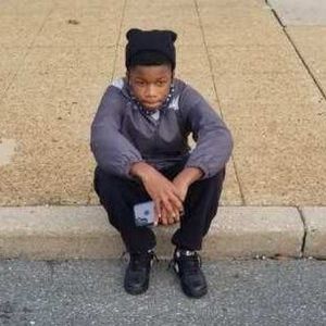 Meet your Posher, Lewis